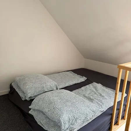 Otel M18 3*