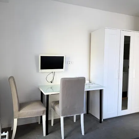 M18 Otel