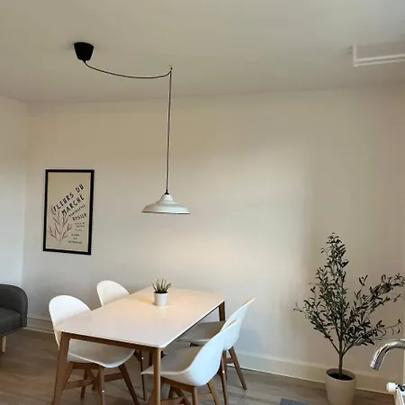 L - Gammel Jernbanevej 19 4 Apartment
