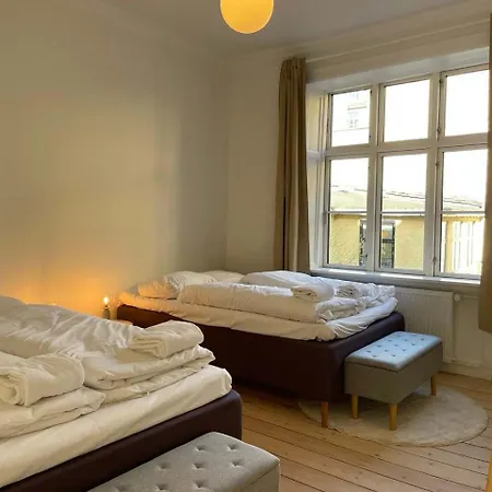 The Royale Retreat With 5 Bedrooms Apartment *