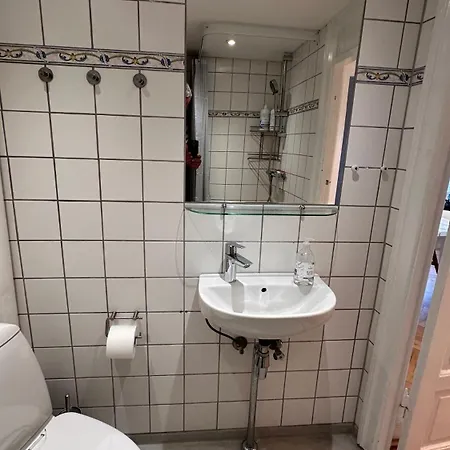 1 Til 3 Apartment