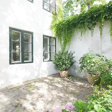 Apartment Christianshavn Nr 3 *