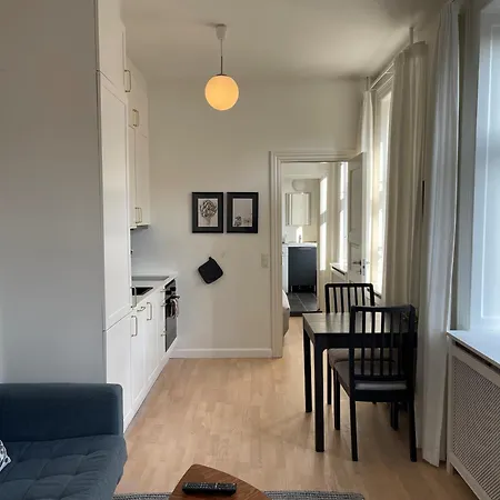 Apartment Stylish With Prime Location In Osterbro *