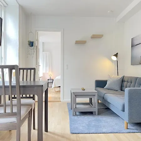 Apartment Charming With Prime Location In Osterbro - On Ground Floor Copenhagen