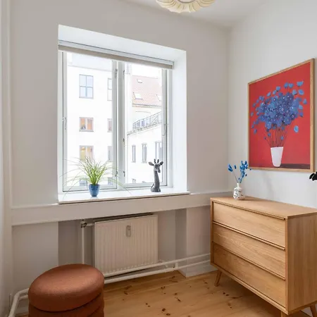 Apartment Spacious Norrebro For Groups & Families