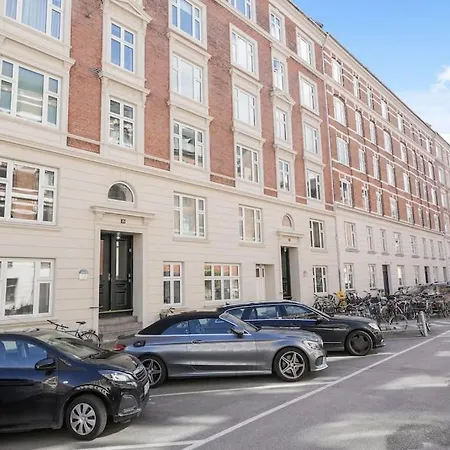 Perfect Location Apartment