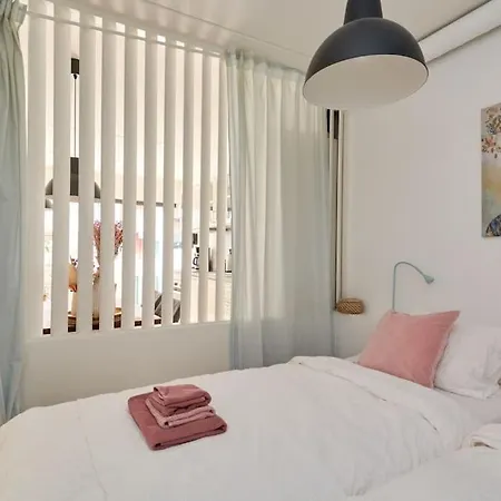 Luxury - Family Friendly - - Cozy- Balcony Apartment Copenhagen