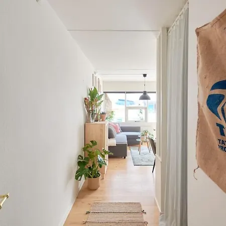 Luxury - Family Friendly - - Cozy- Balcony Copenhagen