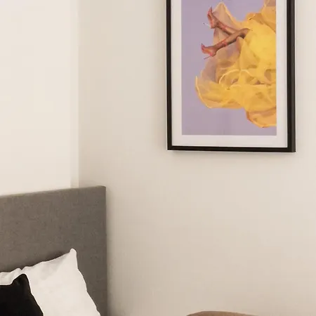 Perfect Flats In Superb Location By Stroget, The Metro & Attractions *