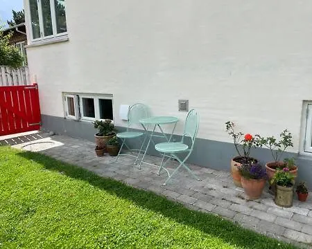 Villa Vidunderlig I Kvarter Taet Pa Centrum *