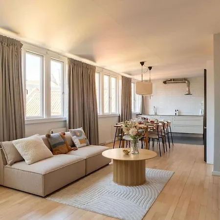 Apartamento 10 Person In The Heart Of