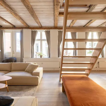 Stylish Duplex In N Apartment *