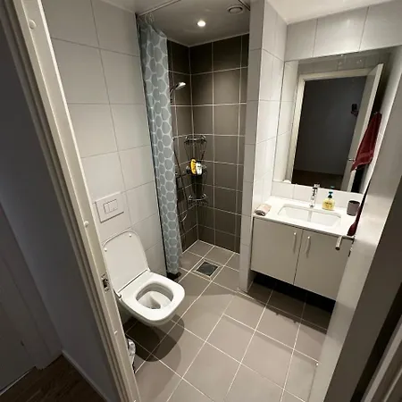 Two-story Four-room דירה *