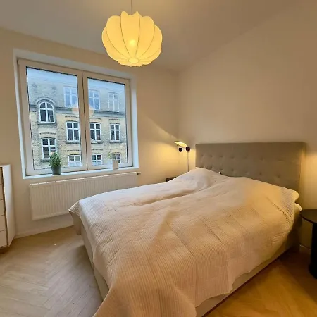 Newly Renovated 2br With Large Balcony * Copenhagen