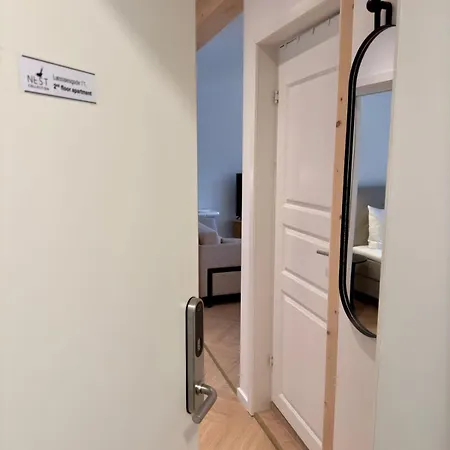 Apartment Newly Renovated 2br With Large Balcony Copenhagen