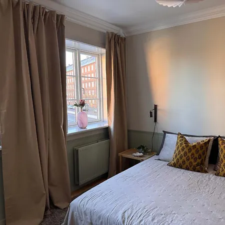 Apartment Upscale 3br