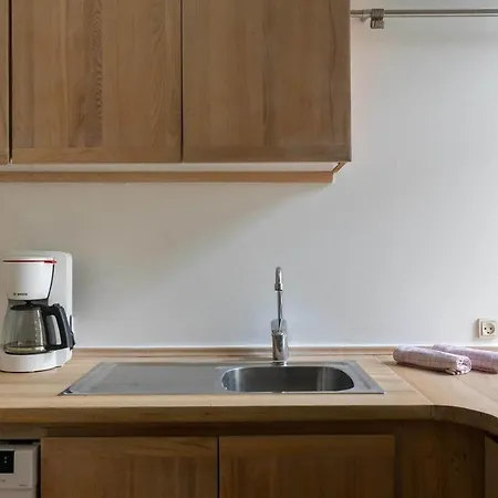Freshly Renovated For 6 People