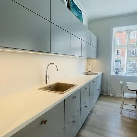 Apartmentincopenhagen 1690 *