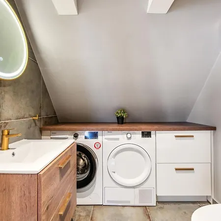 Apartment Location - By Tivoli Nyhavn & Metro