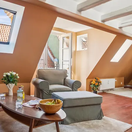 Apartment Location - By Tivoli Nyhavn & Metro Copenhagen