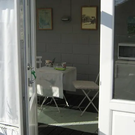 Vejby Bed & Breakfast *