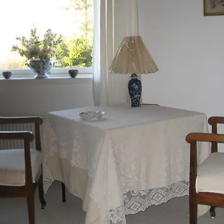 Vejby Bed & Breakfast *