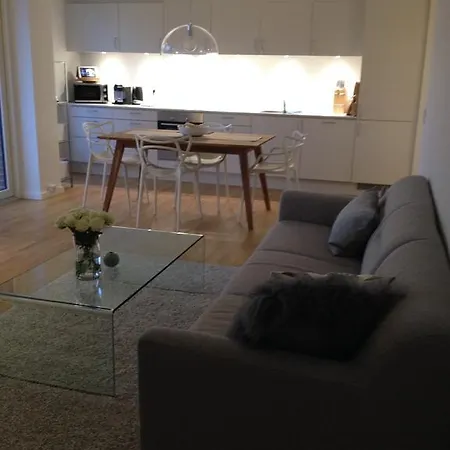 Apartment Canal *