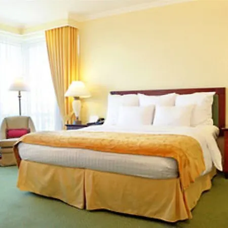 Отель Marriott 5*