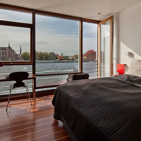 Båthotell Cph Living 3*