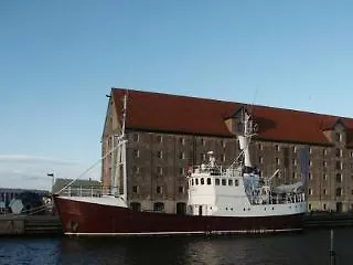 Arctic Janus Hotell