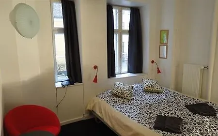 Jorgensen Hostel