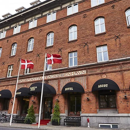 Ascot Hotel apartamentowy 4*