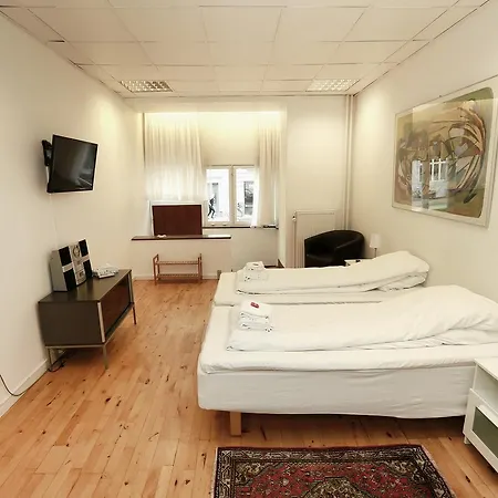 Hotel 9 Sma Hjem