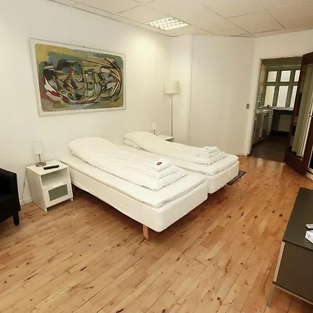 Hotel 9 Sma Hjem