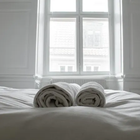 3 Bedroom In Latin Quarter Apartamento Copenhaga