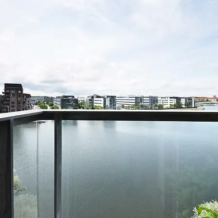 Modern In Sluseholmen With A Marvellous View Lejlighed
