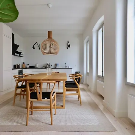 Aparthotel Dinesen Collection Luxury By Kings Square 4*