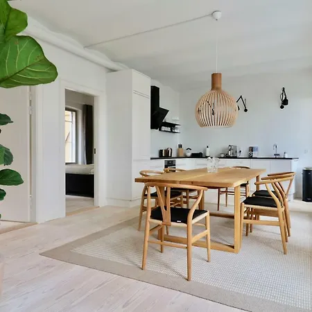 Dinesen Collection Luxury By Kings Square 4*