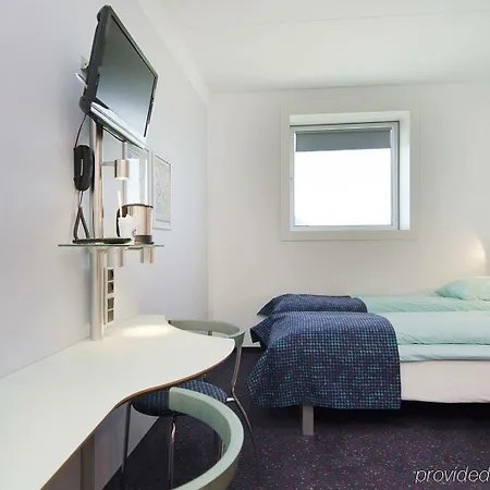 Hotel Metro 2*