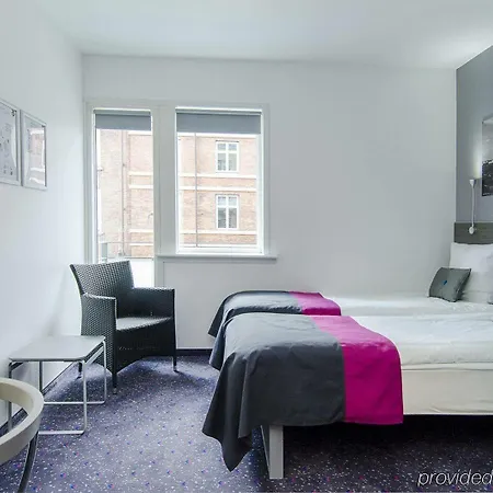 Cabinn City Hotel 2*