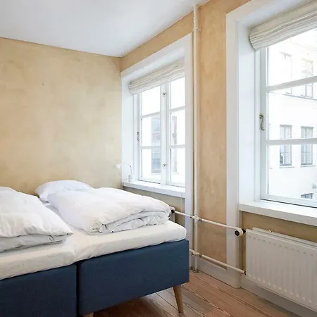Købmagergade 30 * København