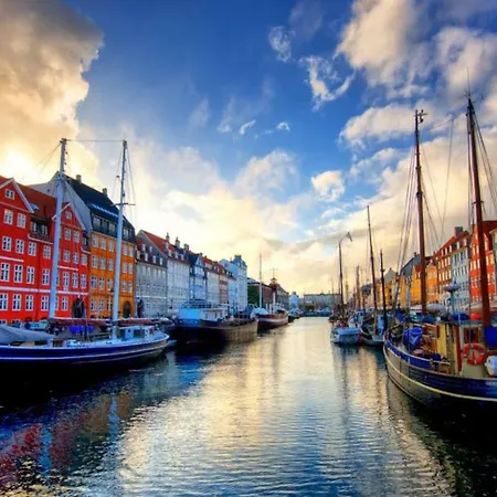 Luxury In The Heart Of Near Harbour Baths Lejlighed København