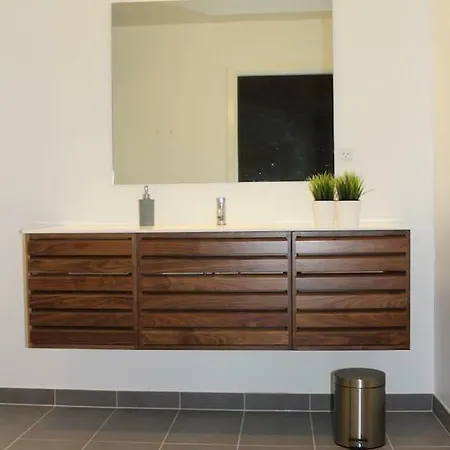 Luxury In The Heart Of Near Harbour Baths Lejlighed *