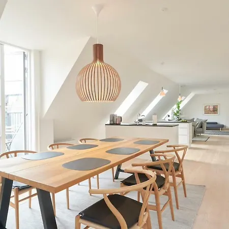 Aparthotel Dinesen Collection Luxury By Kings Square 4*