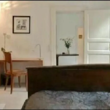 Bed & Breakfast The Pea Blossom 3*