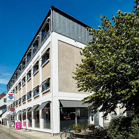 Express Hotel