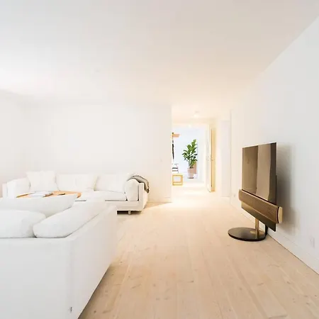 Dinesen Collection Luxury By Kings Square