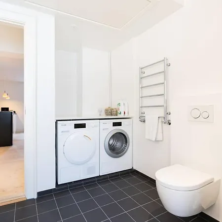 Dinesen Collection Luxury By Kings Square