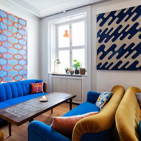 Kanalhuset فندق *