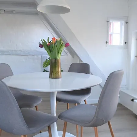 Sanders Old Square - Smart One-bedroom Near Stroget * Copenaghen